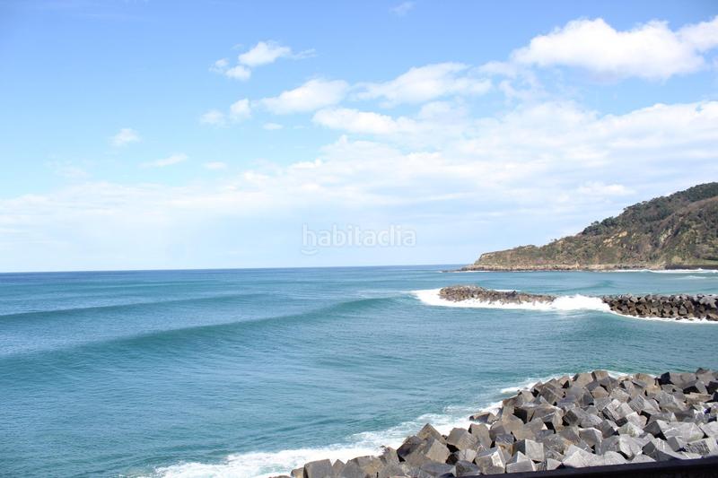 Foto b0427c3e-8110-4ccb-9094-ee2d4ef7dfc1. Appartamento con riscaldamento in Parte Vieja Donostia - San Sebastián