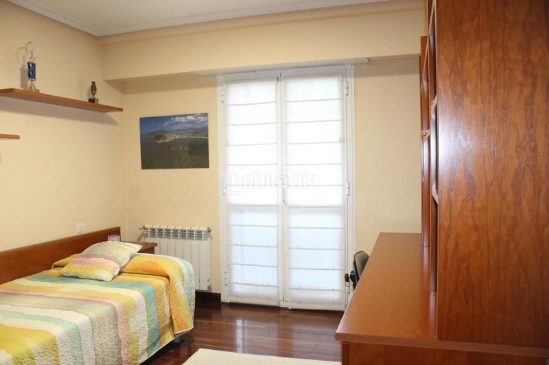 Foto 21e2d373-0ed6-47f7-94fa-e96e6fe814de. Maison jumelée avec chauffage parking dans Lezo