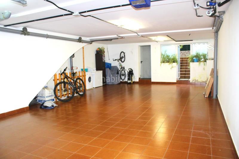 Foto 5d244a50-9ca0-45b4-8aa1-96b71c62a2b9. Maison jumelée avec chauffage parking dans Lezo