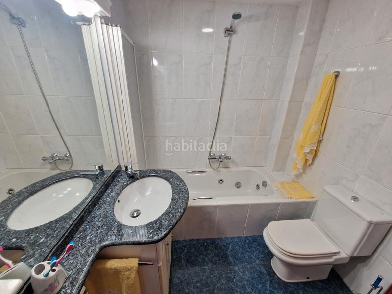 Foto ed63e6f7-524f-4acc-976d-d3347cafa178. Maison jumelée avec chauffage parking dans Lezo