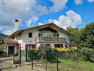 Xalet a Lapice - Larreaundi - Olaberria - Meaka. Villa con terreno en ventas