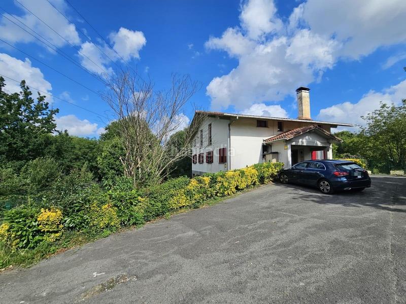 Foto 797f3dd8-0573-49a0-a624-bb567d05b4c2. Chalet avec chauffage parking dans Lapice - Larreaundi - Olaberria - Meaka Irun