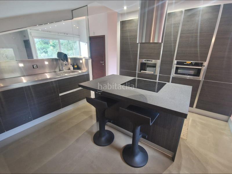 Foto d841c1e1-11d5-4e89-aab8-b02c7c4b9cc6. Xalet amb calefacció aparcament a Lapice - Larreaundi - Olaberria - Meaka Irun