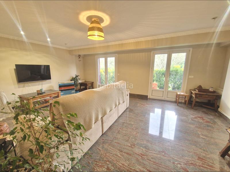 Foto eb4b5ec8-eb6b-4fcf-9c47-e769354f6250. Xalet amb calefacció aparcament a Lapice - Larreaundi - Olaberria - Meaka Irun