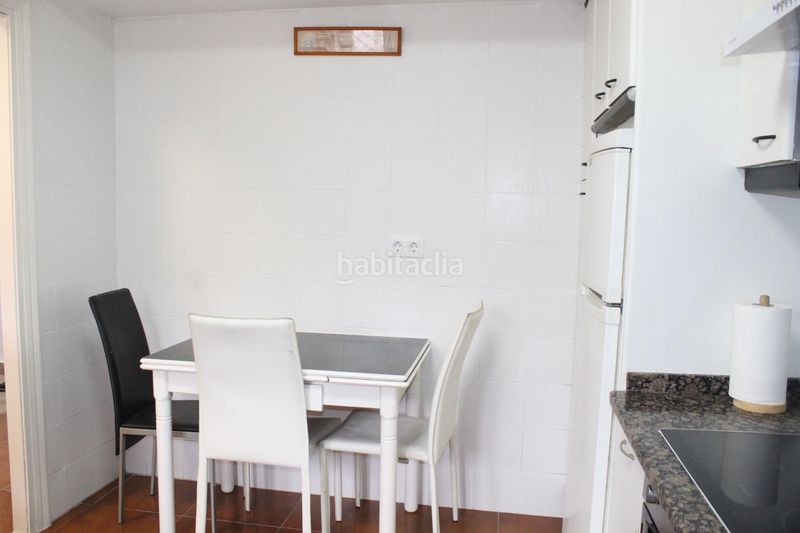 Foto f813e756-e339-4338-8f18-57670e46f5f8. Flat with heating parking in Andoain
