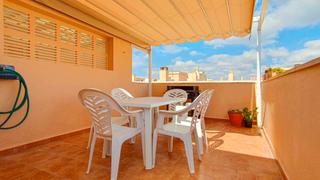 Zweistöckige Wohnung in Colònia Sant Jordi