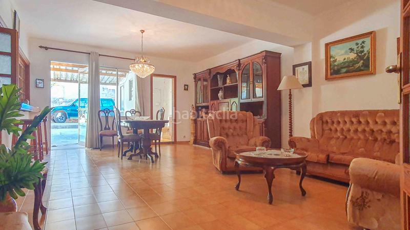 Foto 0bdb86c0-3df6-441f-9754-15dace5c21fb. Lloguer casa aparellada amb xemeneia calefacció aparcament a Campos