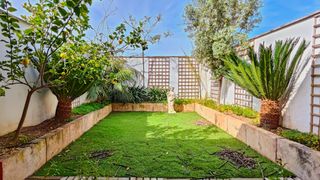 Rent Semi detached house in Campos poble