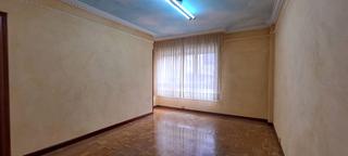 Miete Büro  Calle pintor diaz de olano margolaria kalea. Oficina en alquiler en a la avenida de gasteiz y junto a los juz