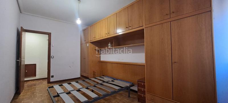 Foto a0766f1a-96a6-4e79-852b-47651f1bc7a1. Pis amb calefacció a El Anglo Vitoria - Gasteiz