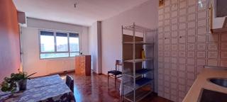 Pis  Voluntaria entrega kalea. Luminoso apartamento en lakua voluntaria entrega