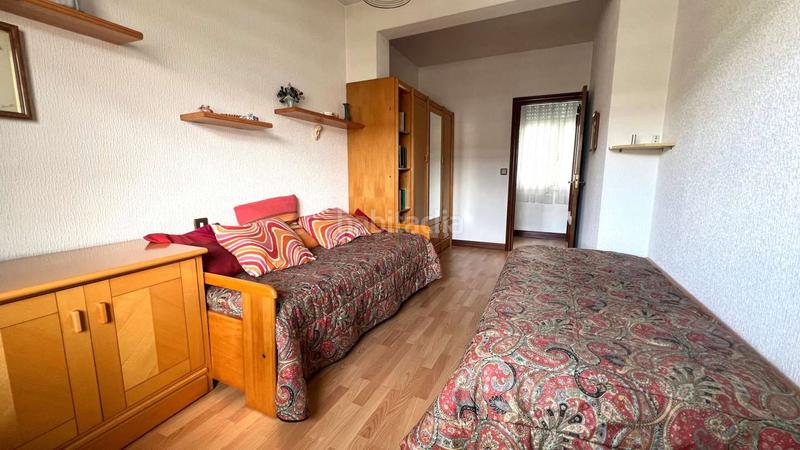 Foto 5ea90c7c-f118-436e-94a3-41bd6e5e278a. Appartamento con riscaldamento parcheggio in El Pilar Vitoria - Gasteiz