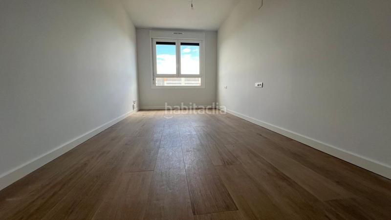 Foto 2f3bfafd-7d7d-4ead-ae9b-b09e0cda9fc3. Pis amb calefacció aparcament a Salburua - Arantzabela Vitoria - Gasteiz