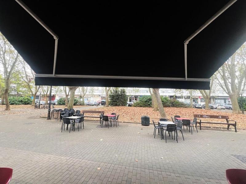 Foto 434c5643-3357-4bae-b005-7b457da34564. Local comercial venta de bar en funcionamiento en El Pilar en Vitoria - Gasteiz