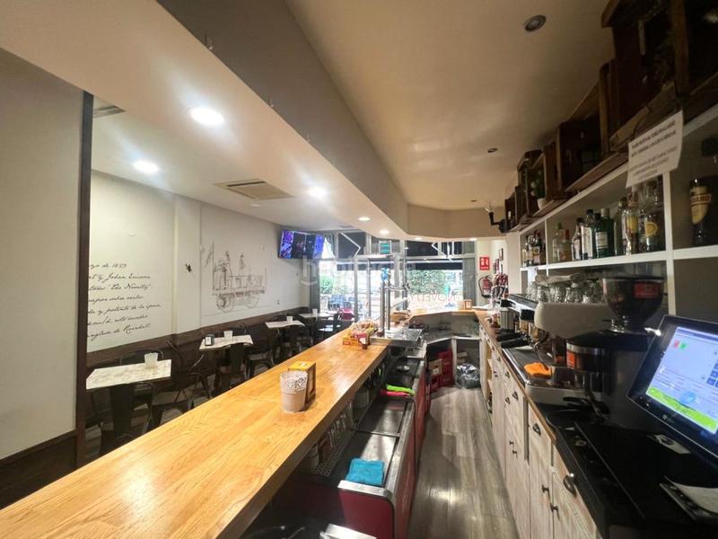 Foto 96985010-9e7c-4b2e-8a13-3448ac075076. Local comercial venta de bar en funcionamiento en El Pilar en Vitoria - Gasteiz