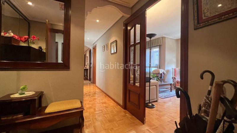 Foto 0ca9f2cd-039a-46ca-b8bb-d7ae63dfc79b. Appartamento con riscaldamento parcheggio in San Martín Vitoria - Gasteiz