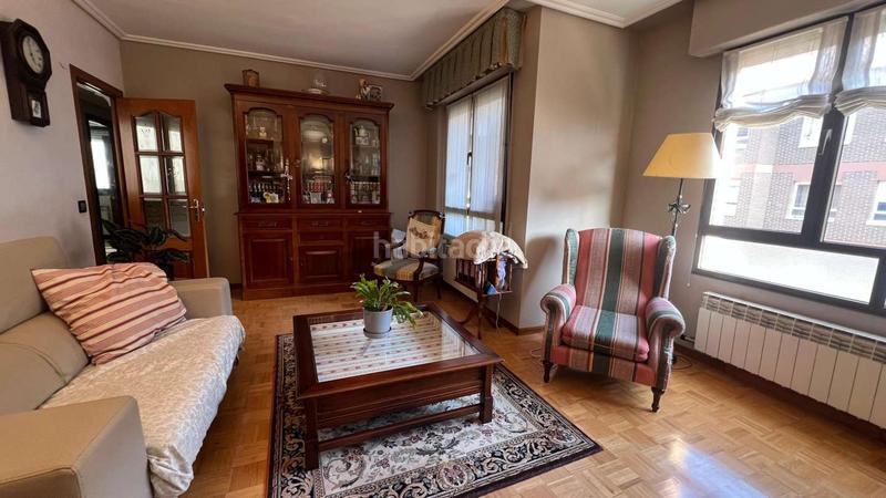 Foto 8c89ff5f-3778-4c26-a73f-74c2ad9d7fe8. Appartamento con riscaldamento parcheggio in San Martín Vitoria - Gasteiz