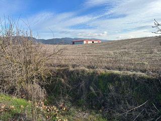 Terreno residenziale in Puebla de Arganzón (La). Terreno industrial en la puebla de arganzón