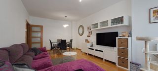 Pis  Praga hiribidea. Vivienda en exclusiva en avda. de praga  salburua parque del est