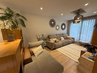 Xalet  Asparrena kalea. Chalet en venta en aretxabaleta
