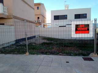 Terreny residencial  Calle monserrat. Bulevar del xúquer