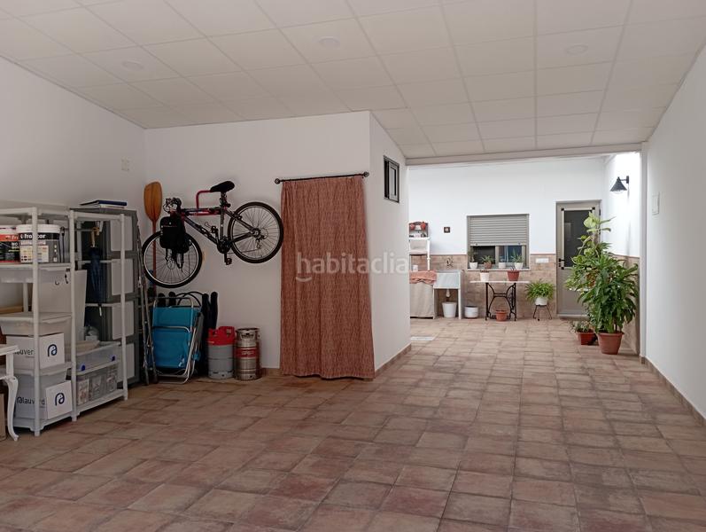 Foto 57b1fc3b-f196-4c85-a882-104c190a15df. Casa adossada amb aparcament a pueblo de Cullera Cullera