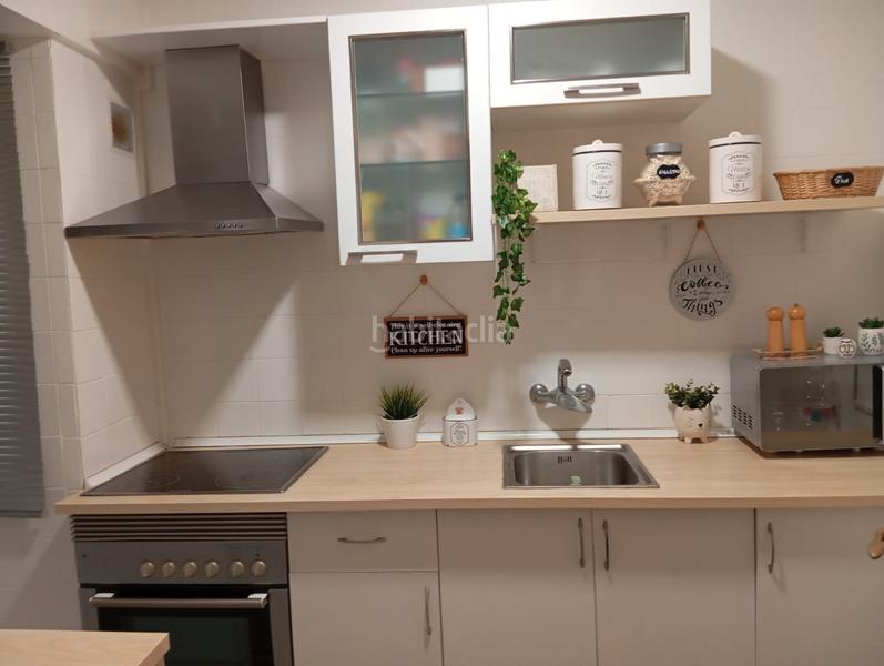 Foto beb55cce-8c99-4cdb-8f73-d322025eabc5. Pis a pueblo de Cullera Cullera