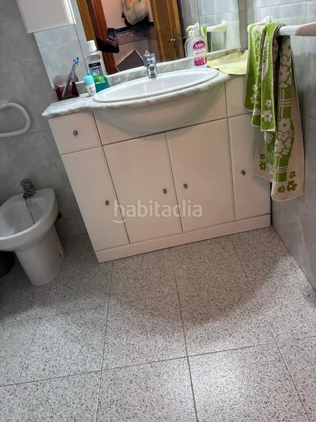 Foto fdbbdf7c-3480-4f79-9201-223562ddb848. Casa adosada en pueblo de Cullera Cullera