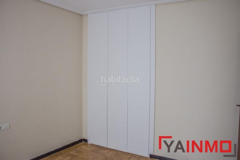 Foto 3b987f22-1855-407f-a3ef-de89d368c92f. Pis amb calefacció a Ensanche Vitoria - Gasteiz