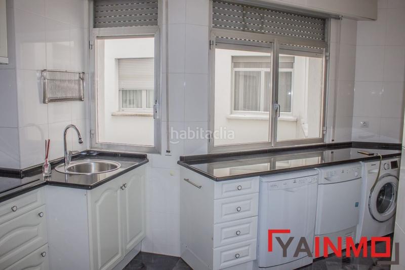 Foto 4116d0f8-2a3b-4e1e-b614-57623aa2c0c0. Pis amb calefacció a Ensanche Vitoria - Gasteiz