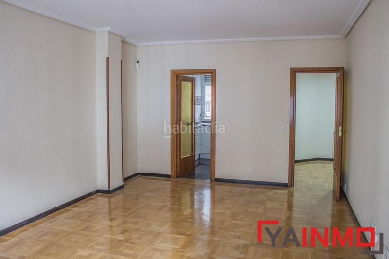 Foto aba17b99-0d55-4371-899c-af387d7e9d37. Pis amb calefacció a Ensanche Vitoria - Gasteiz