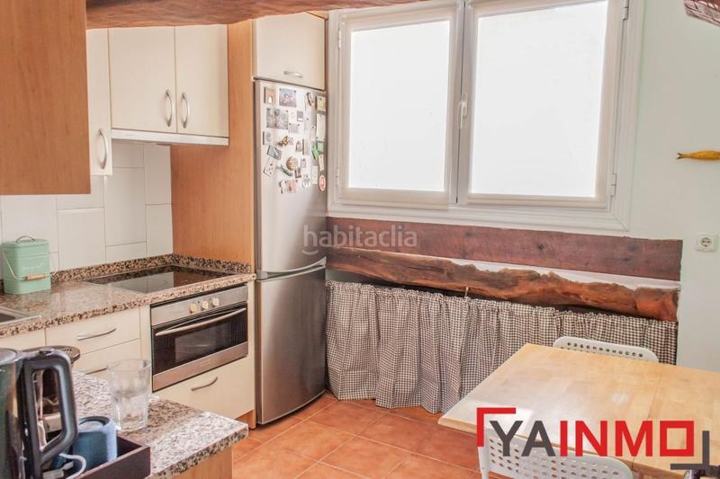 Foto 074f1bd1-d9f8-40f3-ba13-f1ce06945ccf. Pis amb calefacció a Casco Viejo Vitoria - Gasteiz