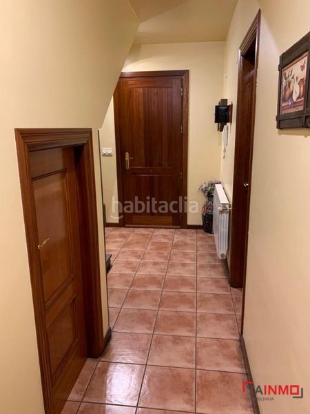 Foto ceb92df5-7101-4e64-964d-d25d733ff5ef. Casa adossada amb calefacció aparcament a Betoño Vitoria - Gasteiz
