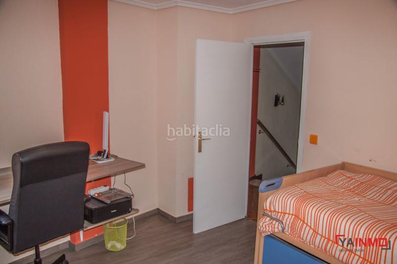 Foto 174dab38-c8cc-41e4-8c57-1dd887f3ed5c. Dúplex Abetxuko en Abetxuko Vitoria - Gasteiz