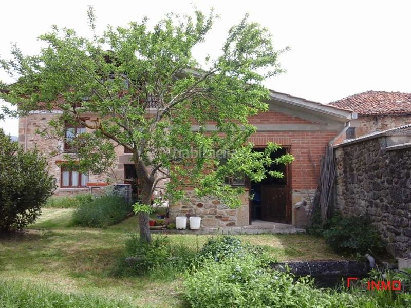 Foto 473368d6-babc-4dba-bbf8-70bbdbfecdab. Xalet amb calefacció aparcament a Barrundia