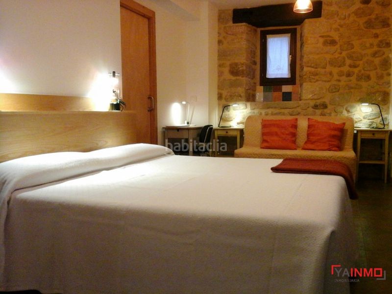 Foto b7403dfb-6820-4dfa-b7a7-b3c073ede529. Xalet amb calefacció aparcament a Barrundia