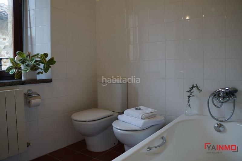 Foto fd1a2eb8-a514-4a8a-97c9-d34d2cfa23cd. Chalet avec chauffage parking dans Barrundia