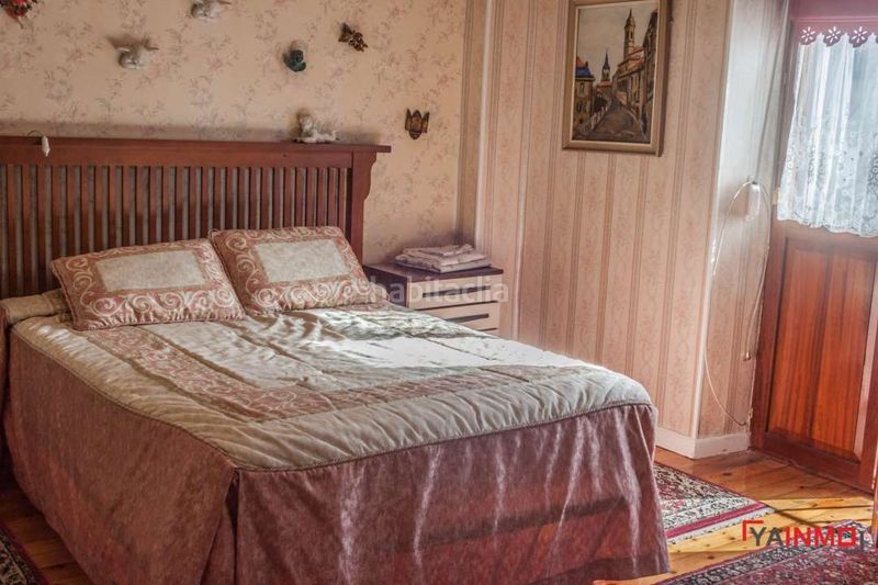 Foto a202622b-a589-496f-8a1b-239060f55f5a. Casa adossada amb calefacció a Judimendi Vitoria - Gasteiz