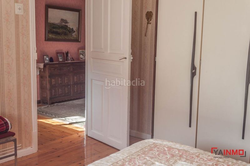 Foto d66d6403-0d58-4f71-9501-6880907f06dd. Casa adossada amb calefacció a Judimendi Vitoria - Gasteiz