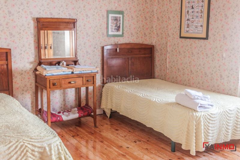 Foto e5e03c1b-9edf-4fb4-bd44-2780f8d61236. Casa adossada amb calefacció a Judimendi Vitoria - Gasteiz