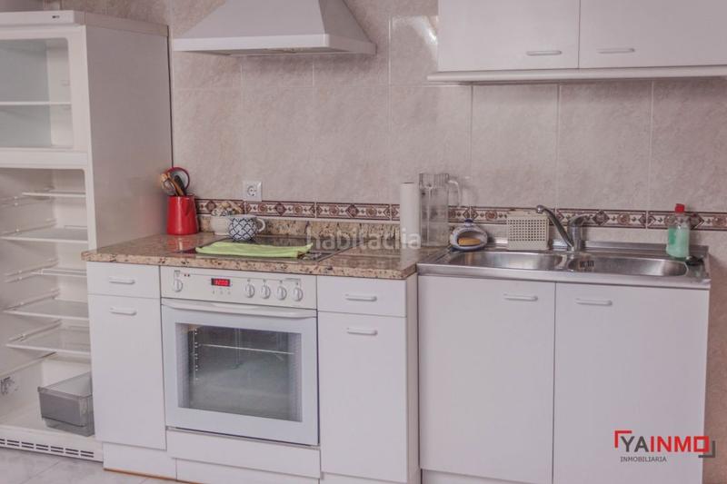 Foto f493a840-c7f1-4566-ad25-c3cb03a4cbb4. Casa adossada amb calefacció a Judimendi Vitoria - Gasteiz