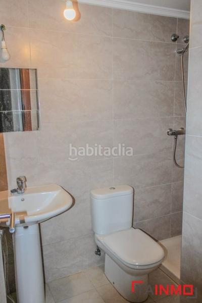Foto 0a7eb48d-c472-4371-9d82-28dd2232aead. Casa adossada amb calefacció aparcament a Zabalgana Vitoria - Gasteiz