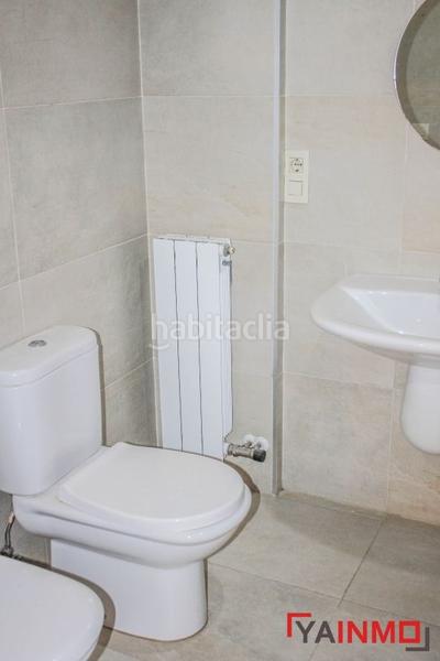 Foto 1539d8df-d178-48bc-9bc4-089dec7d348d. Casa adossada amb calefacció aparcament a Zabalgana Vitoria - Gasteiz