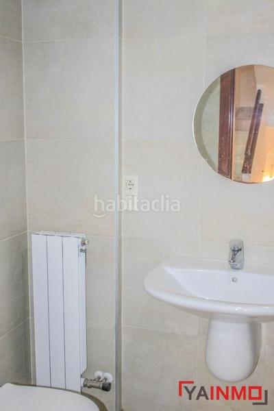 Foto 662a9bfd-0220-46cc-91ef-0af1eed8b73c. Casa adossada amb calefacció aparcament a Zabalgana Vitoria - Gasteiz