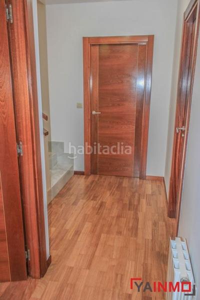 Foto 9bf091ec-e190-46e0-a8c2-b5bd7ebcf96b. Casa adossada amb calefacció aparcament a Zabalgana Vitoria - Gasteiz