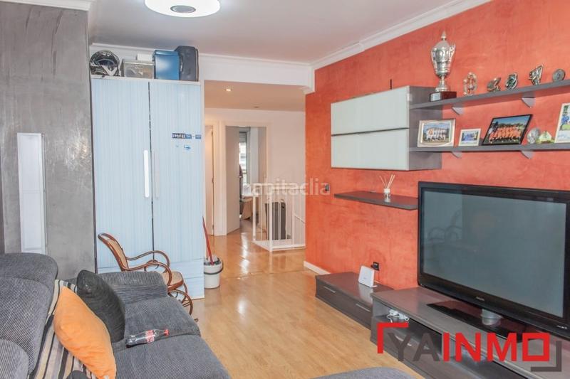 Foto 070461d2-2395-49e1-aba3-c5a300c001bb. Duplex avec chauffage parking dans Salburua - Arantzabela Vitoria - Gasteiz