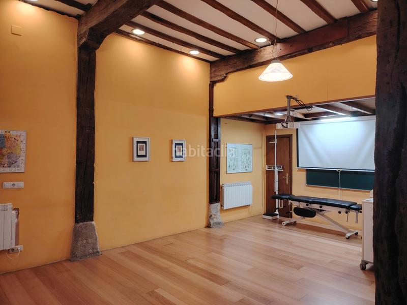 Foto c6257709-b9a8-46d3-8c00-d7f1298ef578. Local comercial a Casco Viejo Bilbao