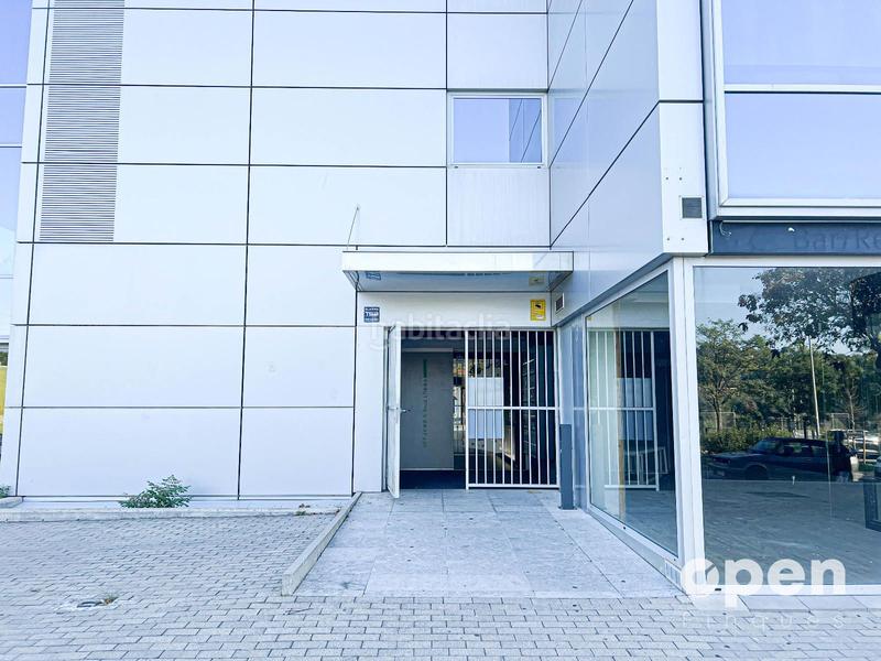 Foto 1f43f80d-c621-4650-bad0-d53192e3114d. Rent office space with heating in Les Fonts Terrassa