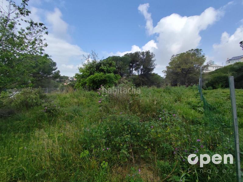 Foto 20fdd8dc-0aed-44d2-91e9-797c751e1a1d. Finca rústica en ernest hemingway 77 calle ernest hemingway rubi en Rubí