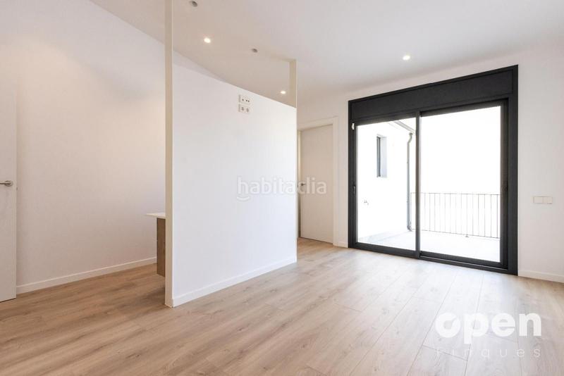 Foto e0fc3484-49cc-41b1-aa95-ab605c9efc1e. Casa adossada amb calefacció piscina a Segle XX Terrassa
